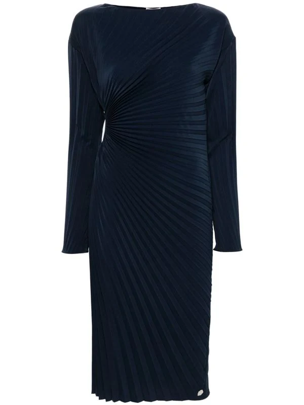 Cutout Detail Pleated Dress