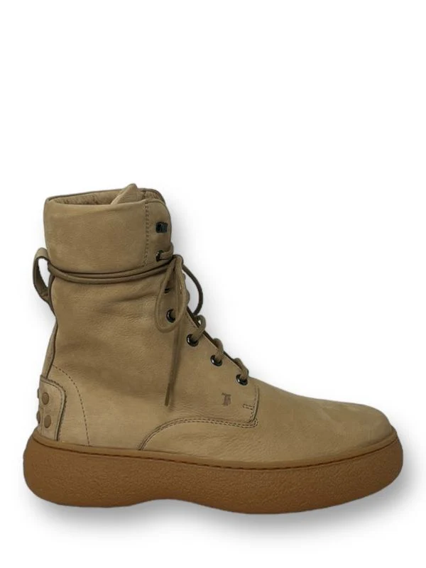 Gommino Suede Lace-Up Ankle Boots