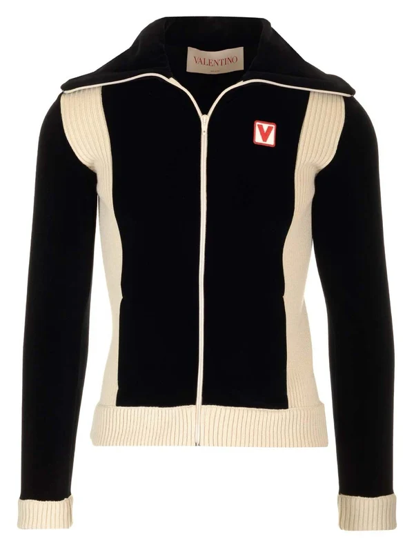 V Logo Patch Zip-up Jacket