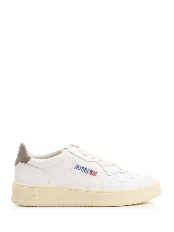 Medalist Low-top Sneakers