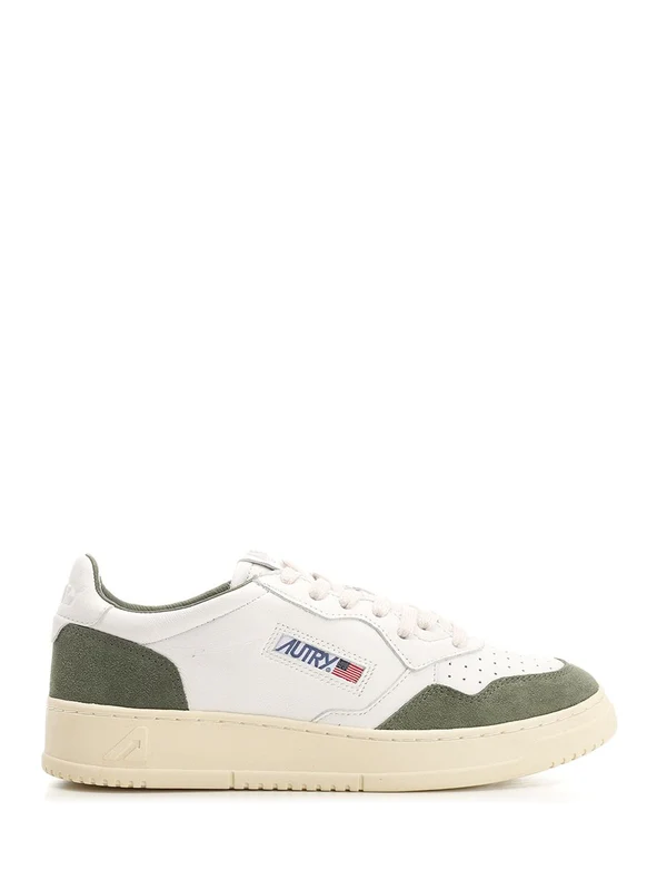 Medalist Low-top Sneakers