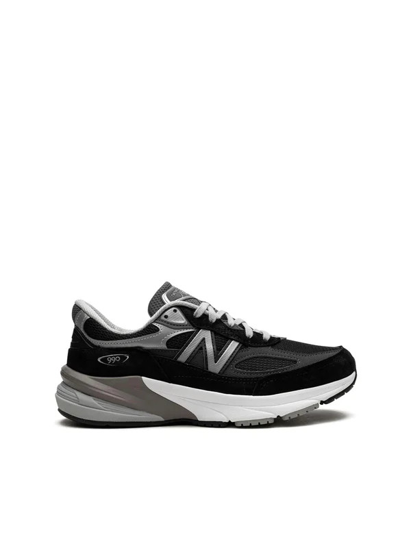 New Balance Black Low Top Sneakers